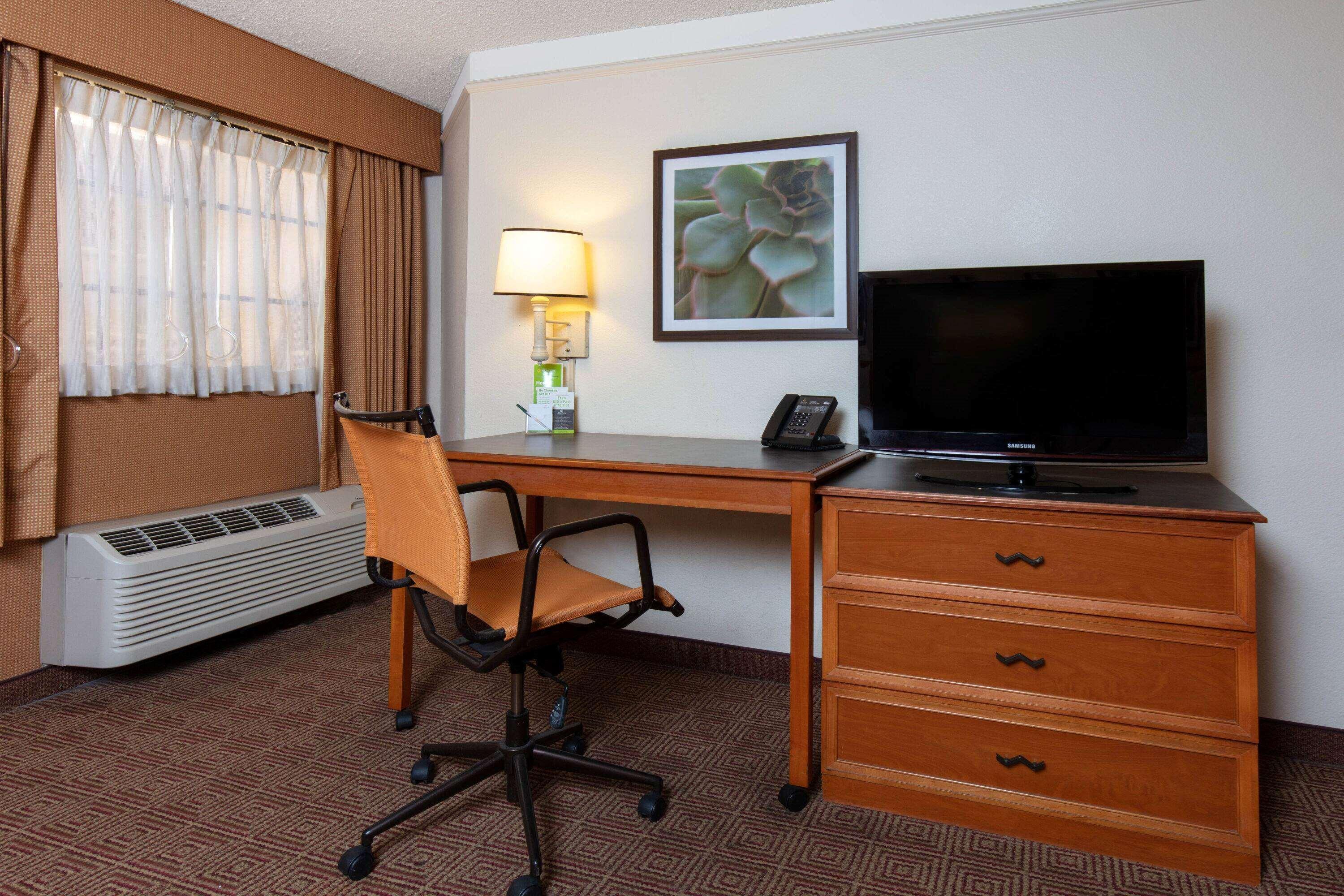 La Quinta By Wyndham Las Vegas Airport N Conv. Exterior foto